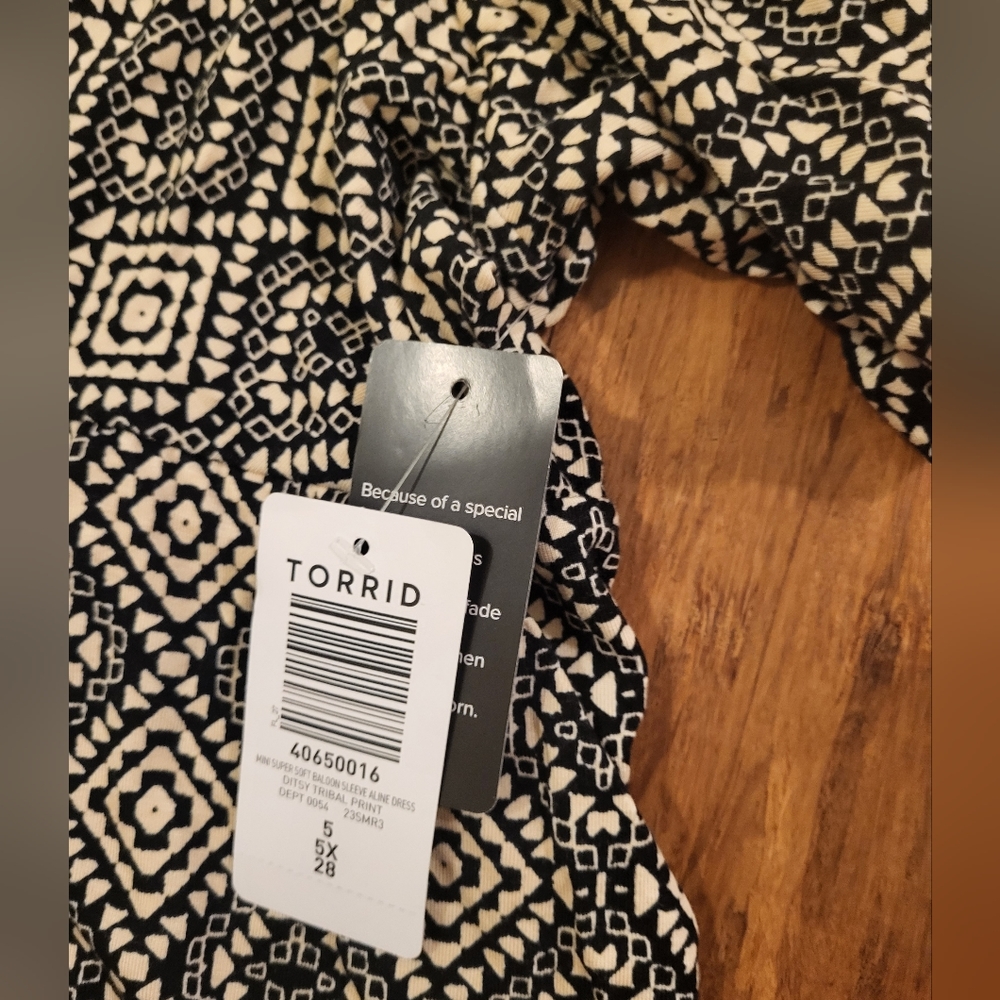 Torrid Mini Super Soft Knit Balloon Sleeve A-Line Dress - Picture 3 of 7